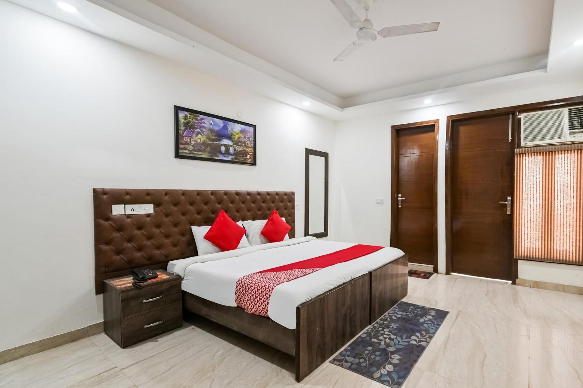 Hotel O Premium Rooms Chhatarpur New Delhi Eksteriør bilde